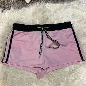 PINK “LOST YOUTH” SHORT